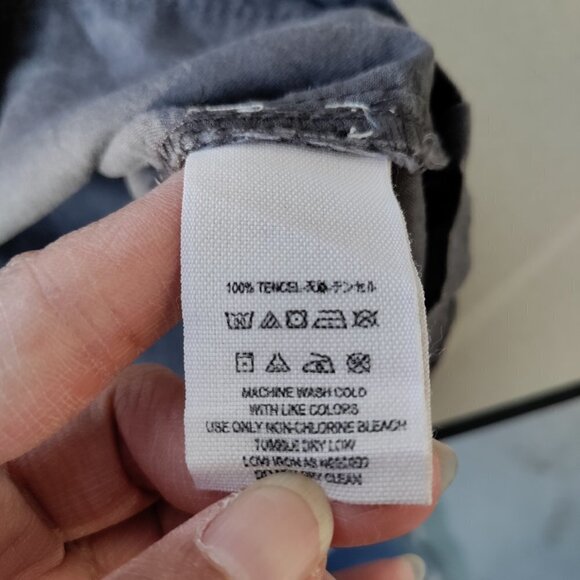 Free People High-Rise 2 Button Mini Shorts Size 6 Women Gray - Picture 9 of 10